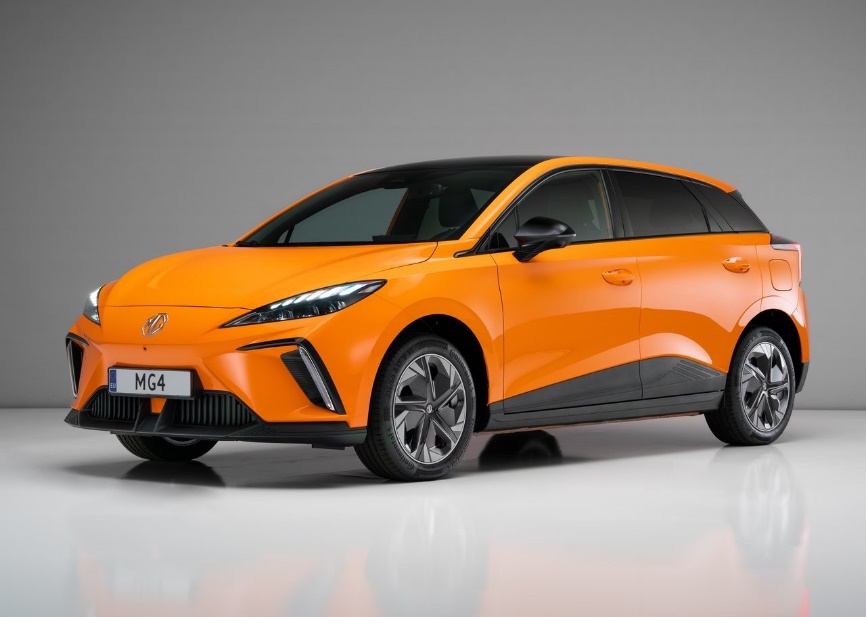 An orange and black car

Description automatically generated